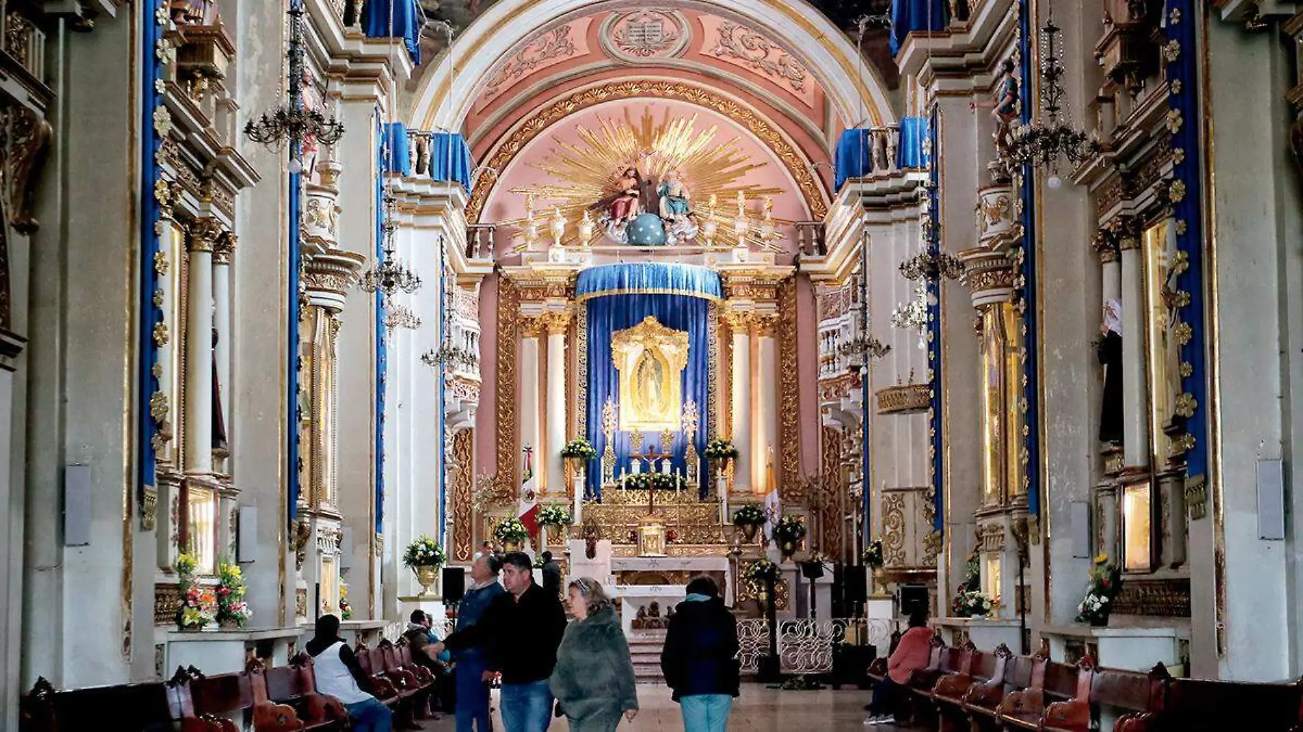 Altar mayor templo de Guadalupe